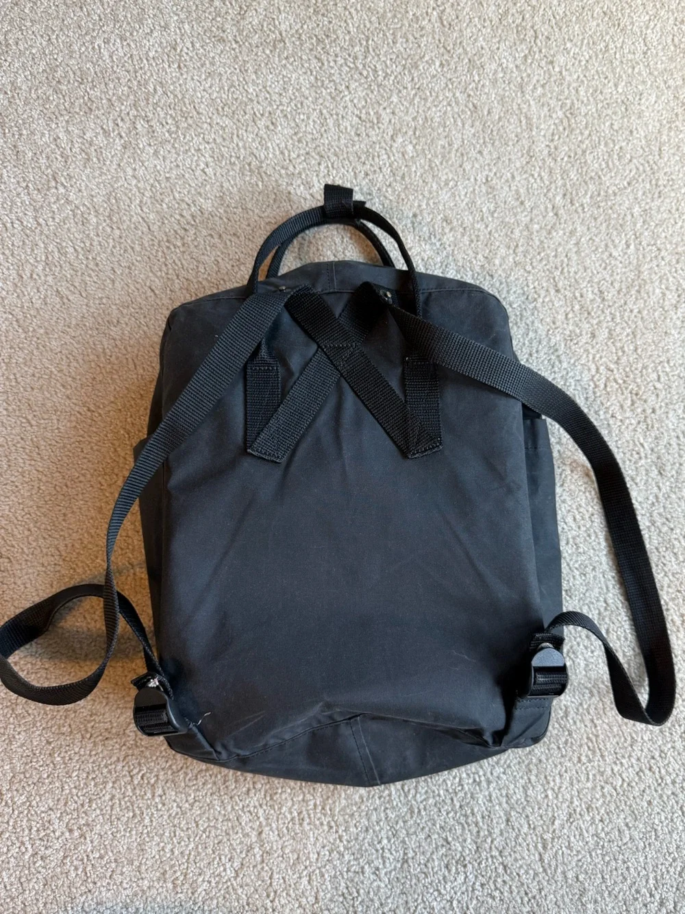 Fjall Raven Kanken Backpack